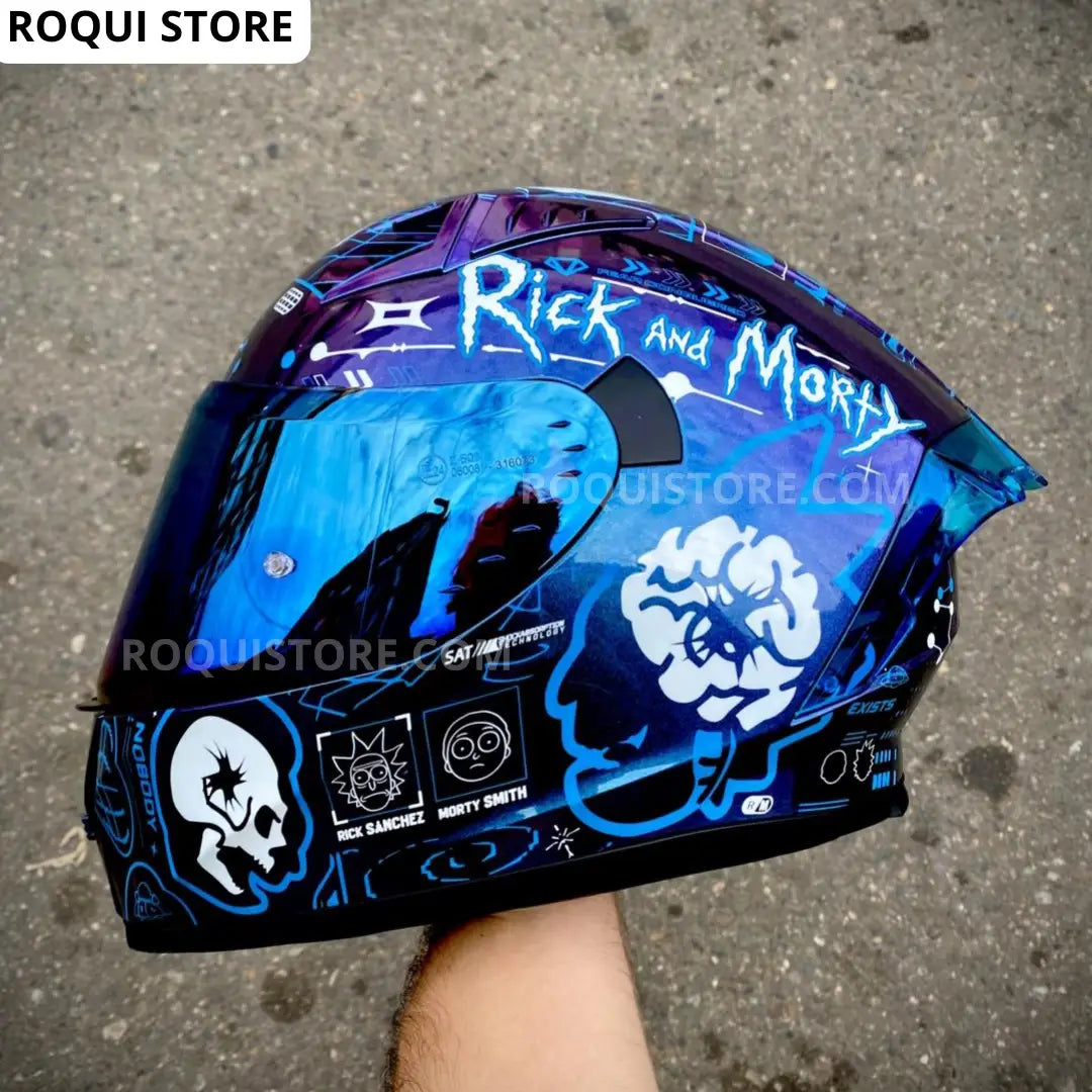 Casco de Rick y Morty