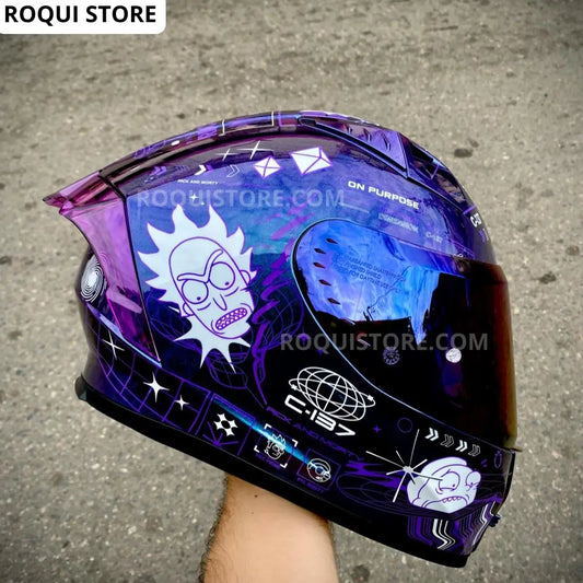 Casco de Rick y Morty